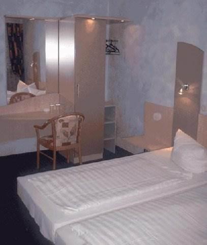 Luxor Hotel Frankfurt am Main Bagian luar foto